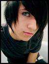 Emo (32)
